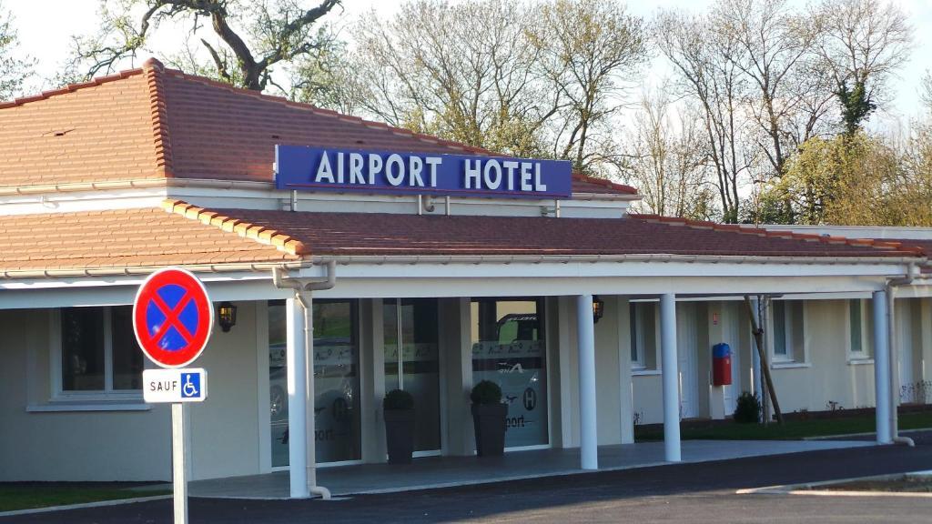Airport-Hotel Mauregard Exteriér fotografie